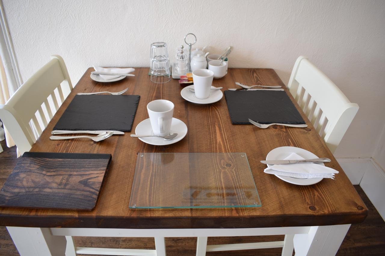 The Tables Dunvegan (Isle of Skye)